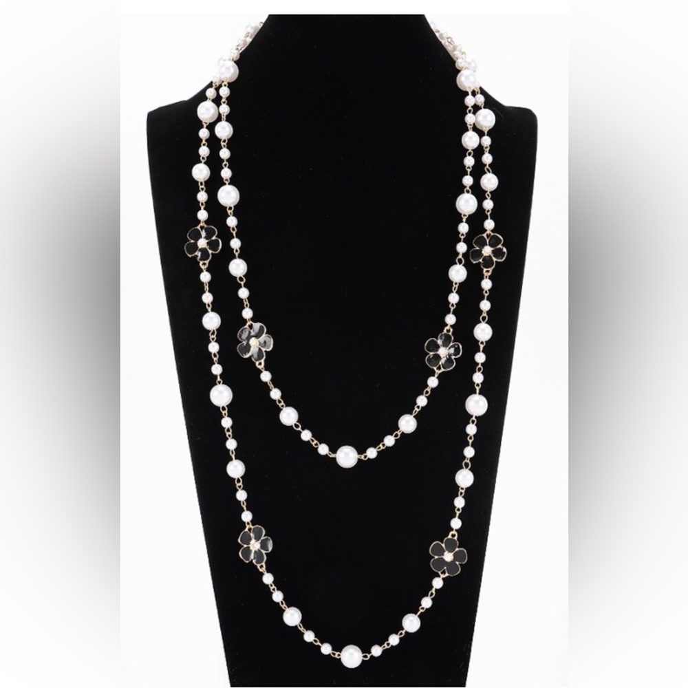 ShopEvelynne Pearl and Black Floral Necklace